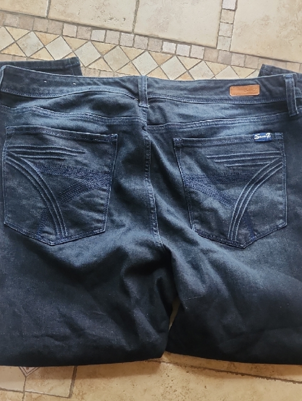 Women's Seven Skinny Jeans - Picture 4 of 4